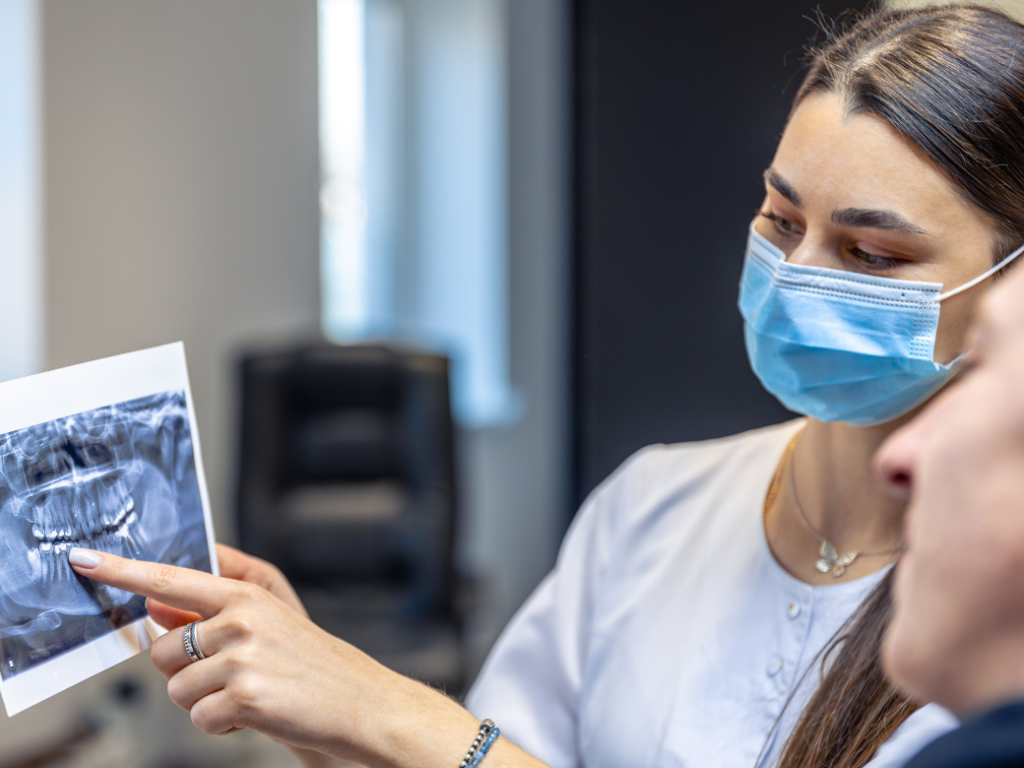 merece la pena contratar un seguro dental